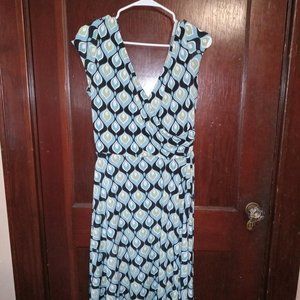 Be Calm Blue Green and White Geometric V Neck Dress 14 Plus
